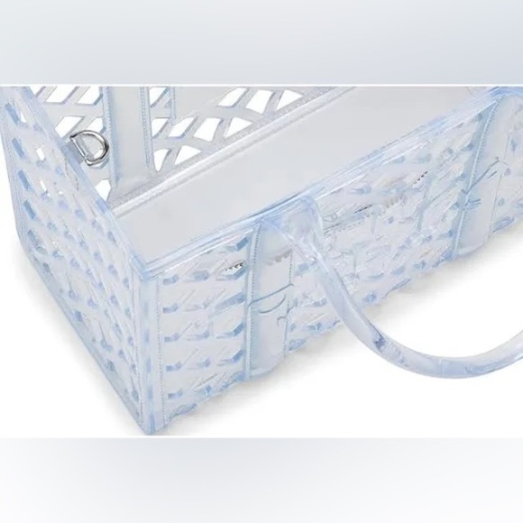 Authentic Marc Jacob’s Clear Jelly Tote w/ Dust bag (NWT) - Picture 10 of 13